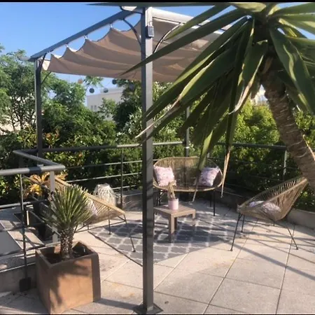 Villa Flamant Rose 5 Etoiles Bord De Quartier Villeroy *